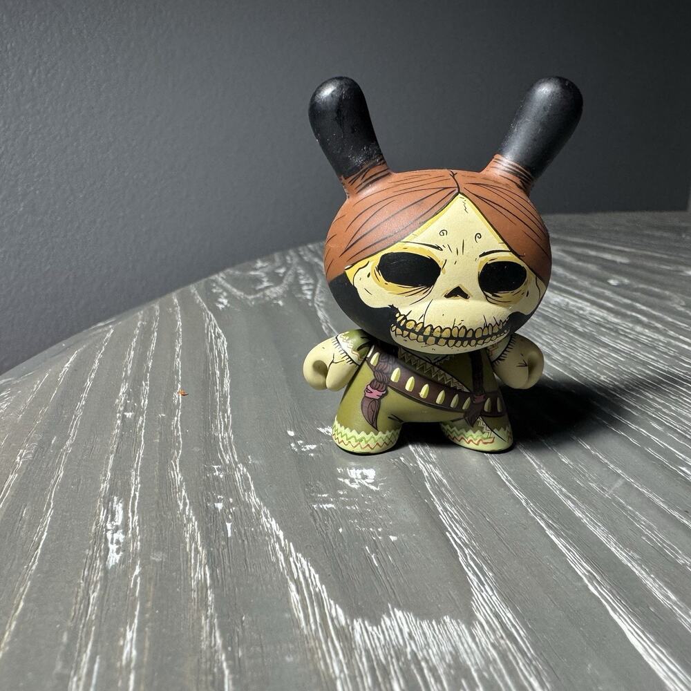 Kidrobot Dunny 3" Azteca 2 Vinyl Figure Art Toy Adelita by Oscar Mar Completed